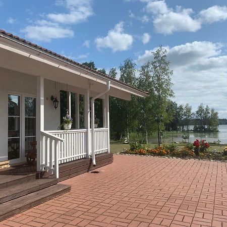 Wonderful Cottage By The Lake Hautjarvi Eksteriør billede